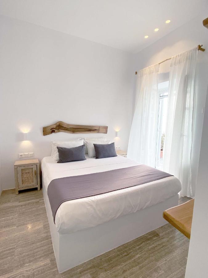 Lyra Seafront Apartment , Paroikia Town Center Kültér fotó