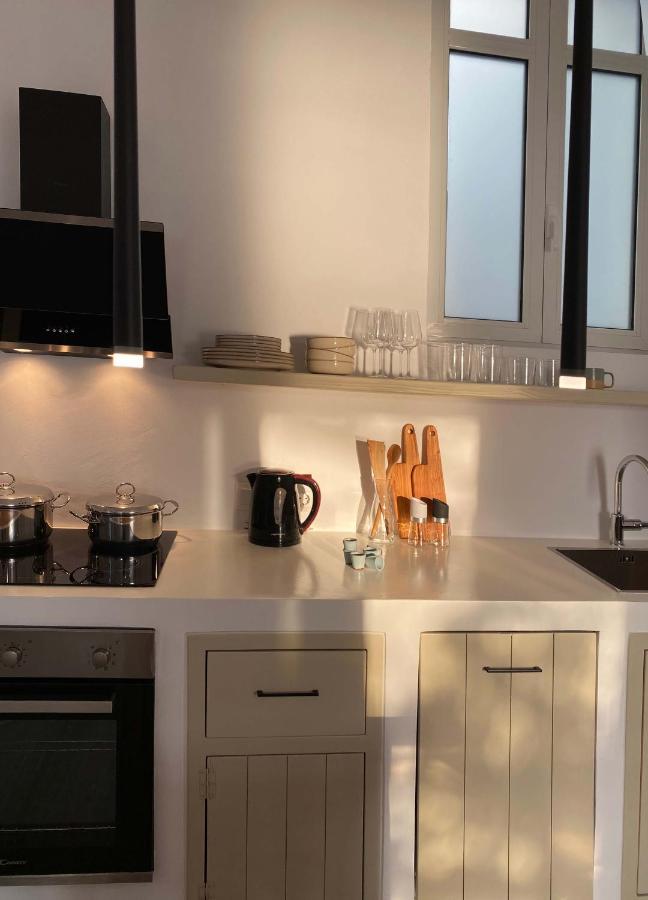 Lyra Seafront Apartment , Paroikia Town Center Kültér fotó