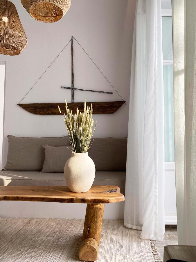 Lyra Seafront Apartment , Paroikia Town Center Kültér fotó
